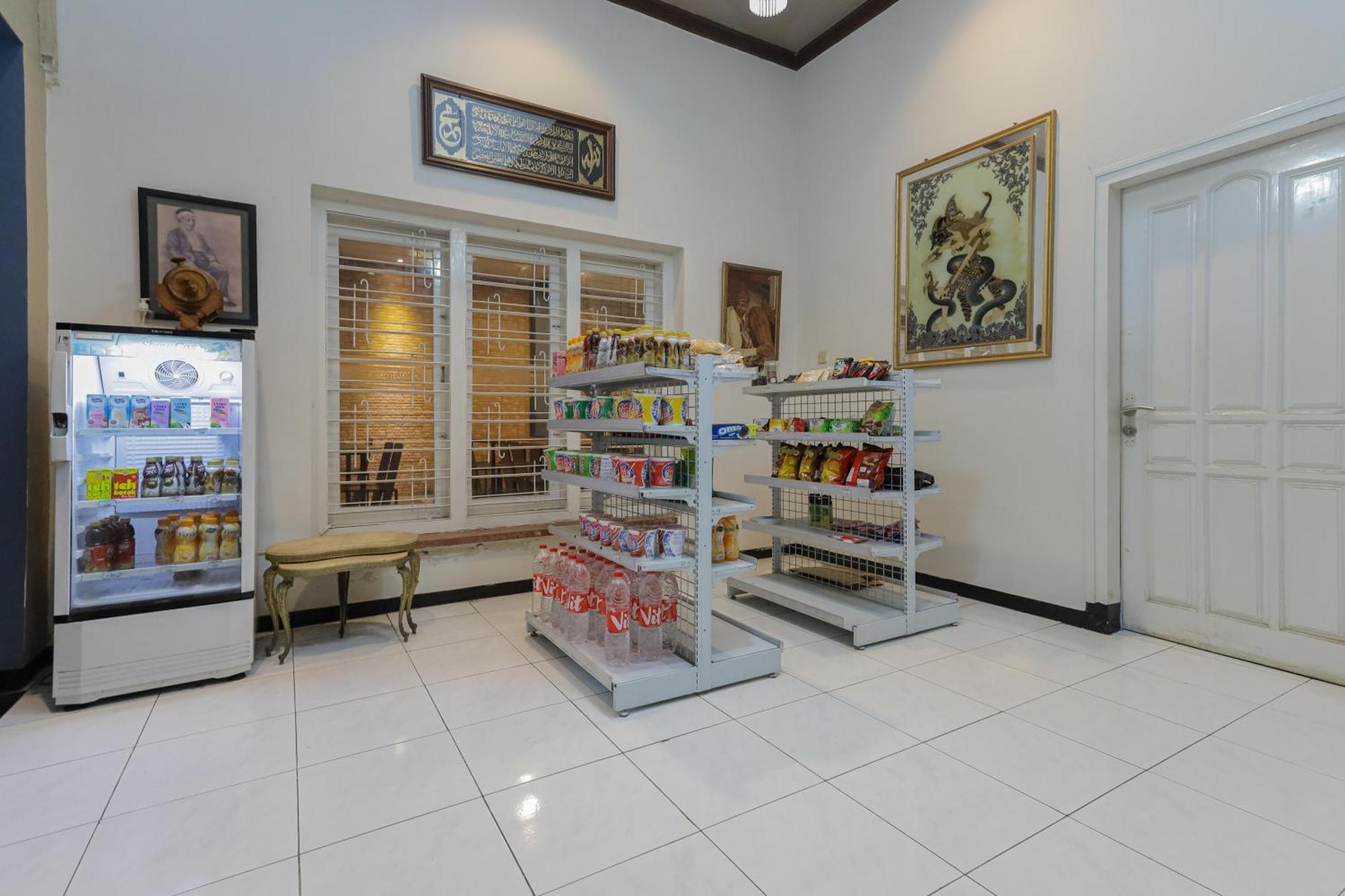 Reddoorz Plus At Swun Stay Raya Langsep มะลัง ภายนอก รูปภาพ