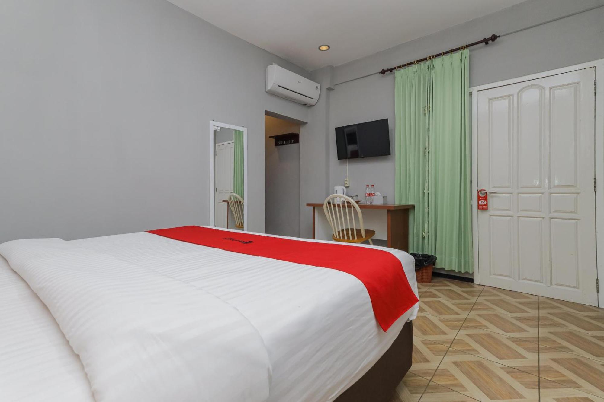 Reddoorz Plus At Swun Stay Raya Langsep มะลัง ภายนอก รูปภาพ